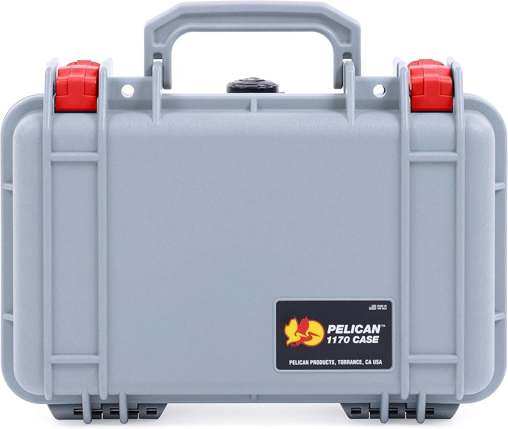 Amazon.co.jp: シルバー&レッド ペリカン 1170 ケース フォーム付き